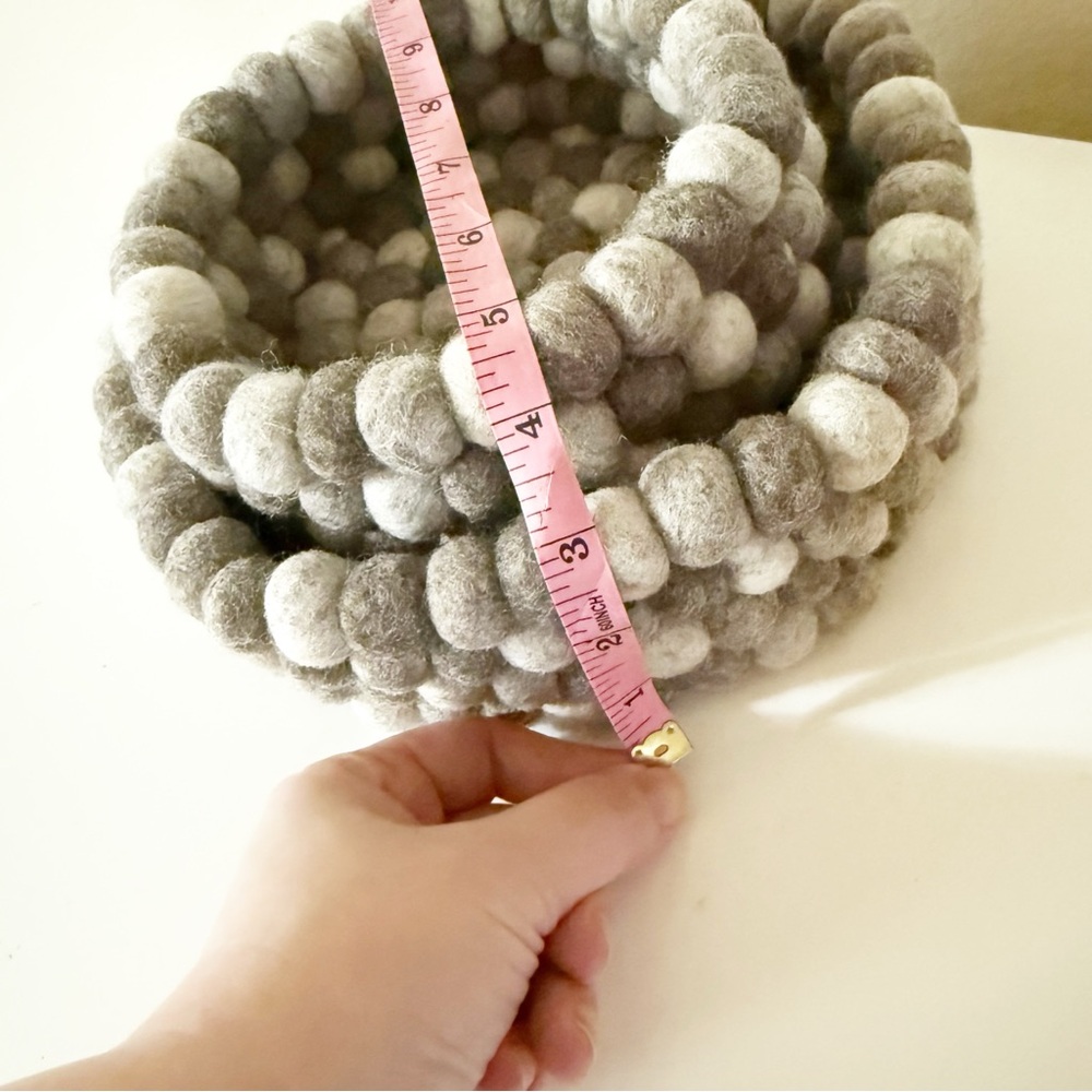 TJ Maxx Marshalls Global World Felted Wool Balls Nesting Bowls Set of 2 - Picture 6 of 8